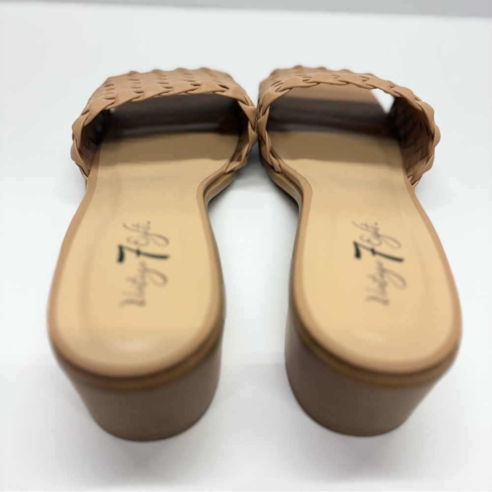 Vintage 7 Eight Mule Sandal with Heel | Tan | Size 10M
NWOT - Picture 7 of 10